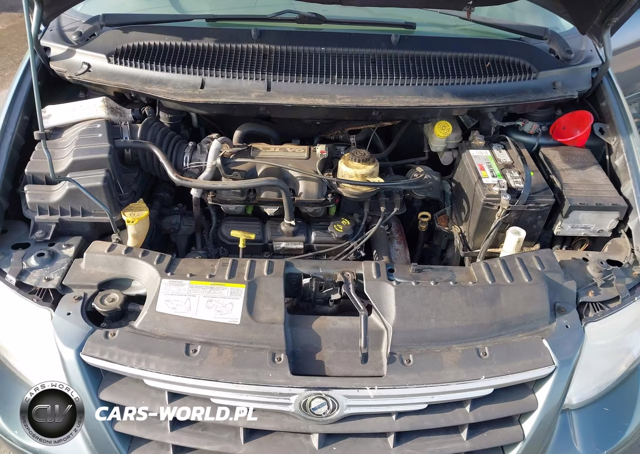 2005 Chrysler Town & Country Lx VIN:2C4GP44R85R309643 - 10