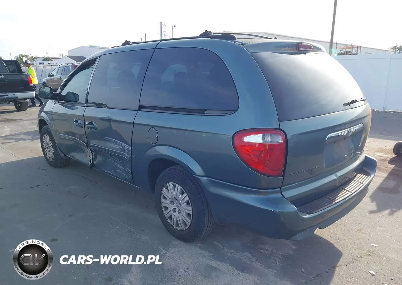 2005 Chrysler Town & Country Lx VIN:2C4GP44R85R309643 - 3