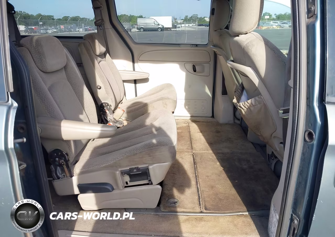 2005 Chrysler Town & Country Lx VIN:2C4GP44R85R309643 - 8