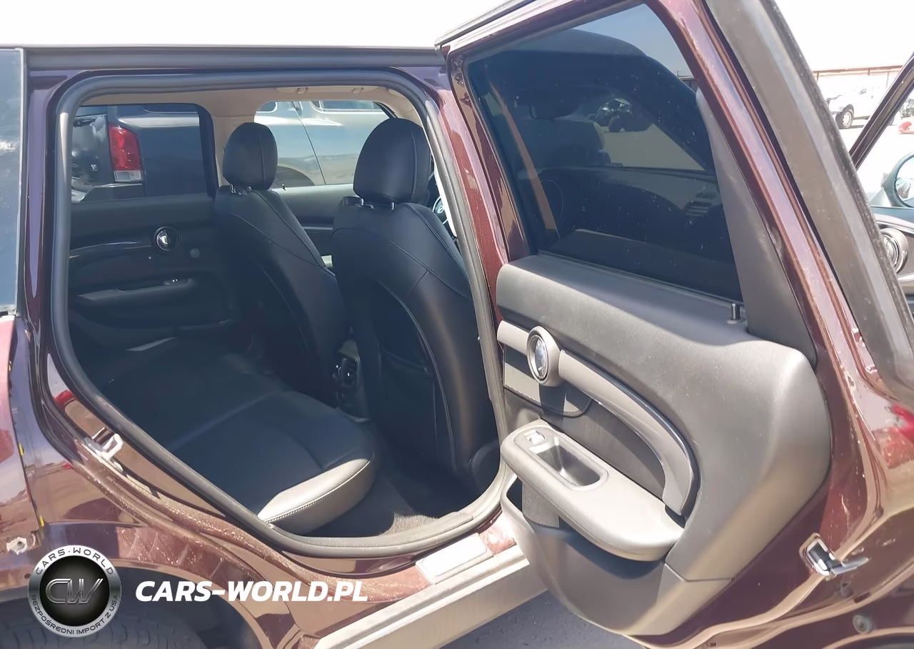 2018 Mini Cooper S Clubman VIN:WMWLN9C52J2E51107 - 8