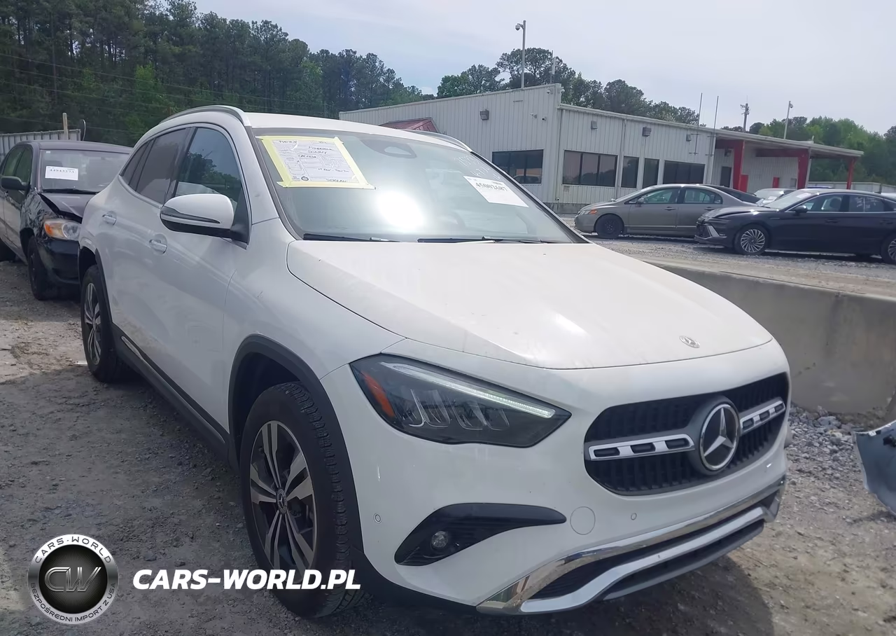 2025 Mercedes-Benz Gla 250 4Matic – zdjęcie 1 z 16