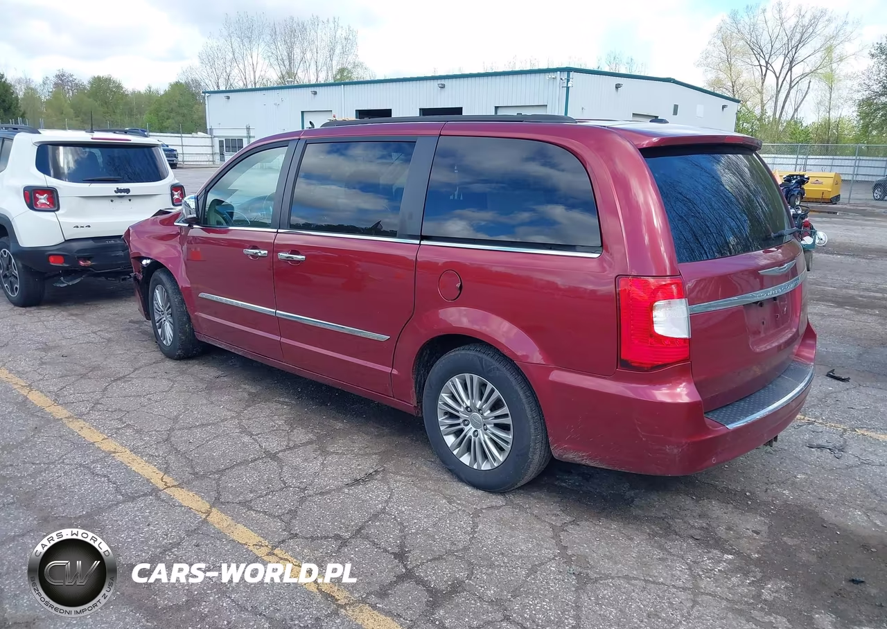 2014 Chrysler Town & Country Touring-L VIN:2C4RC1CG3ER108686 - 3