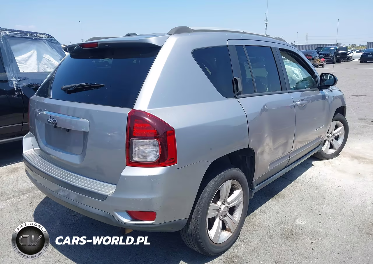 2017 Jeep Compass Sport Fwd VIN:1C4NJCBA7HD147978 - 4