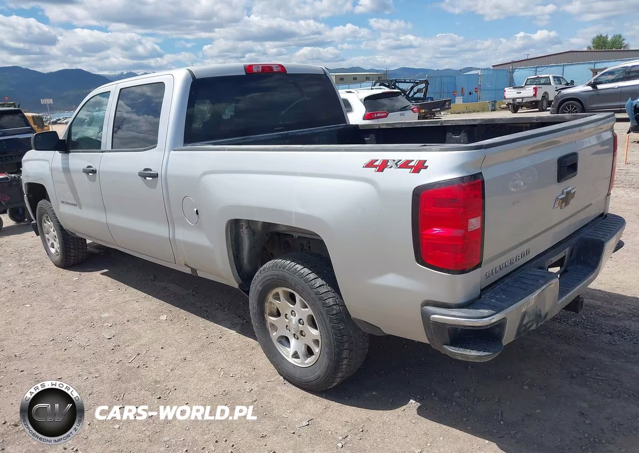 2018 Chevrolet Silverado 1500 Wt VIN:1GCUKNEC9JF210395 - 3