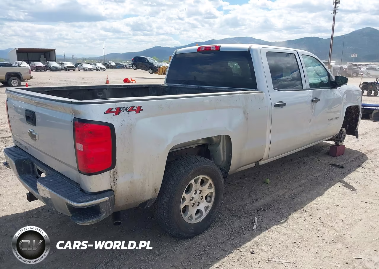 2018 Chevrolet Silverado 1500 Wt VIN:1GCUKNEC9JF210395 - 4