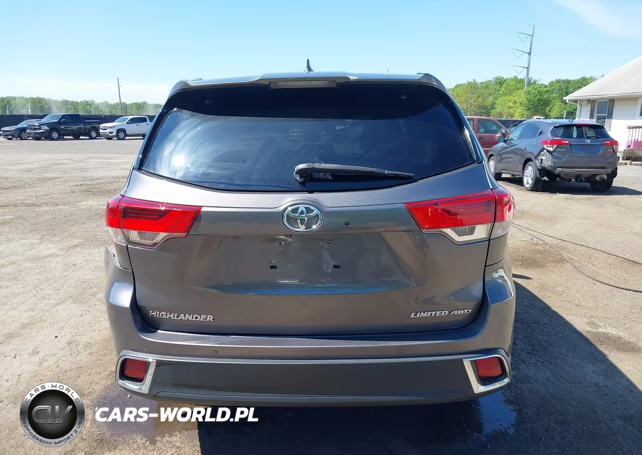2018 Toyota Highlander Limited VIN:5TDDZRFH1JS877040 - 16