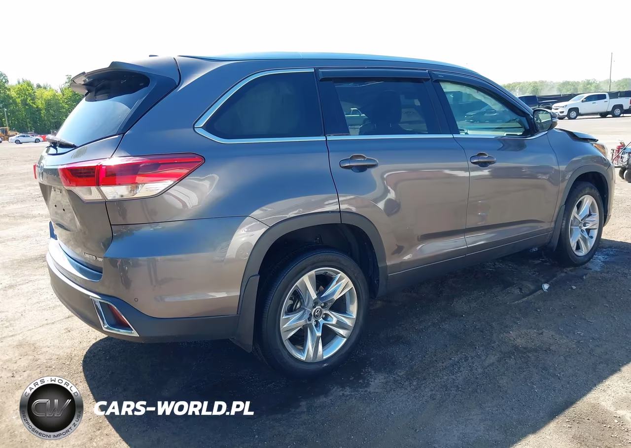 2018 Toyota Highlander Limited VIN:5TDDZRFH1JS877040 - 4