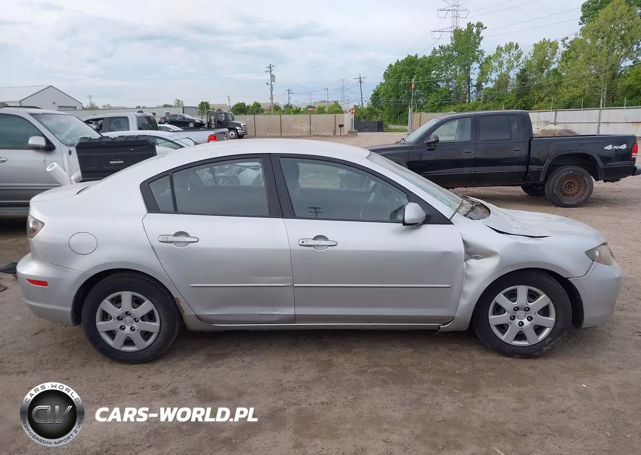 2007 Mazda Mazda3 I Sport VIN:JM1BK32F771654603 - 13
