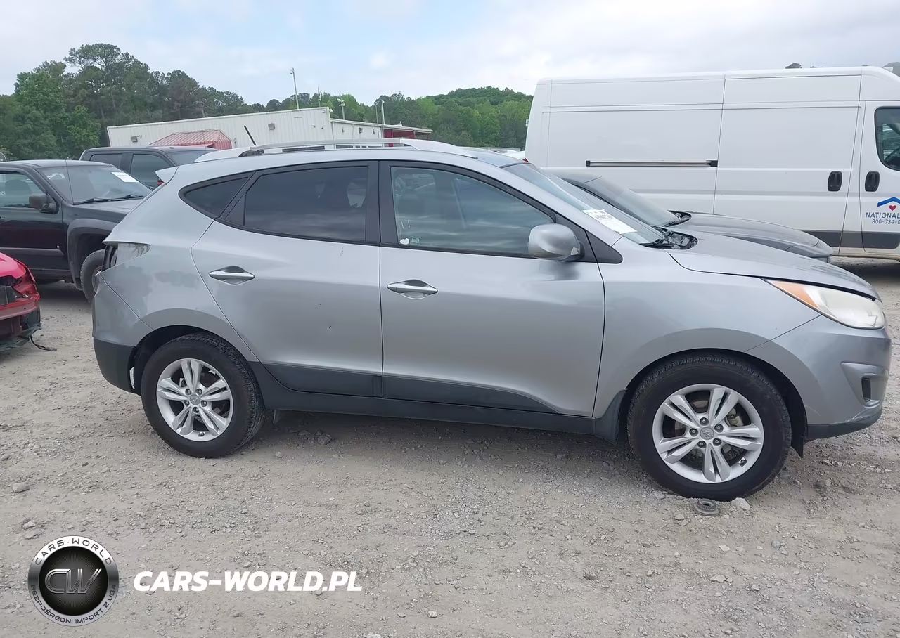 2011 Hyundai Tucson Gls VIN:KM8JU3AC6BU177159 - 14