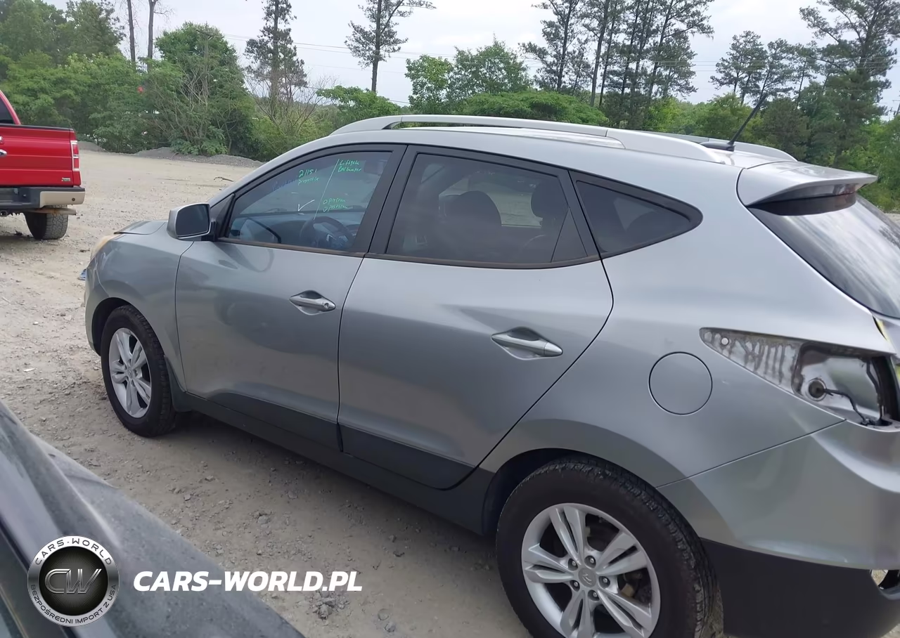 2011 Hyundai Tucson Gls VIN:KM8JU3AC6BU177159 - 15
