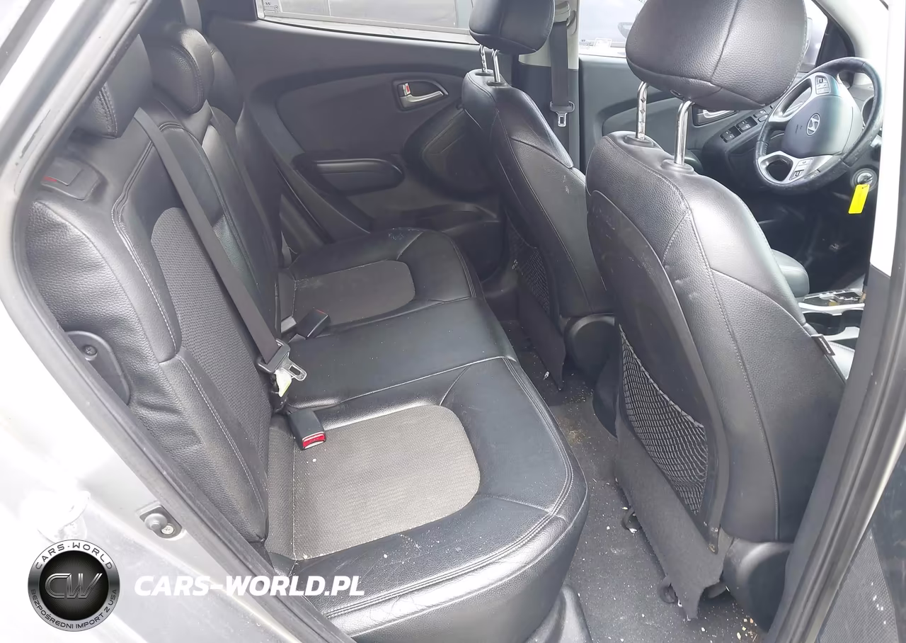 2011 Hyundai Tucson Gls VIN:KM8JU3AC6BU177159 - 8
