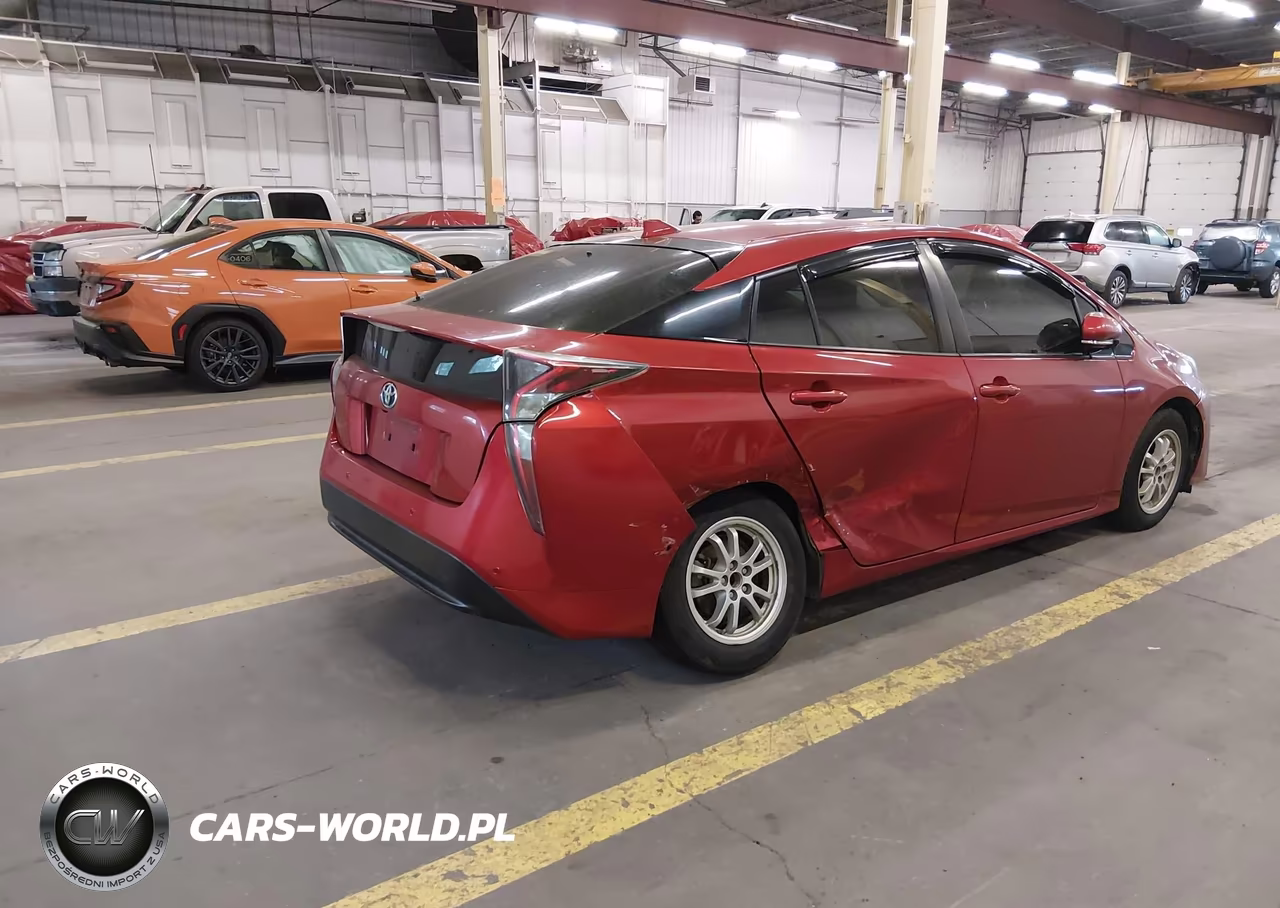 2018 Toyota Prius Two VIN:JTDKBRFU4J3583013 - 4