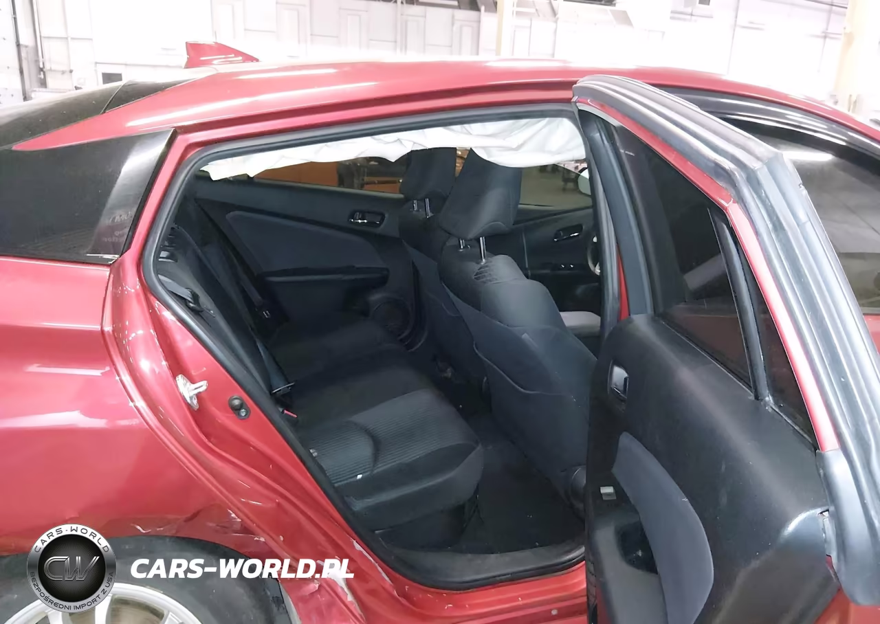 2018 Toyota Prius Two VIN:JTDKBRFU4J3583013 - 8