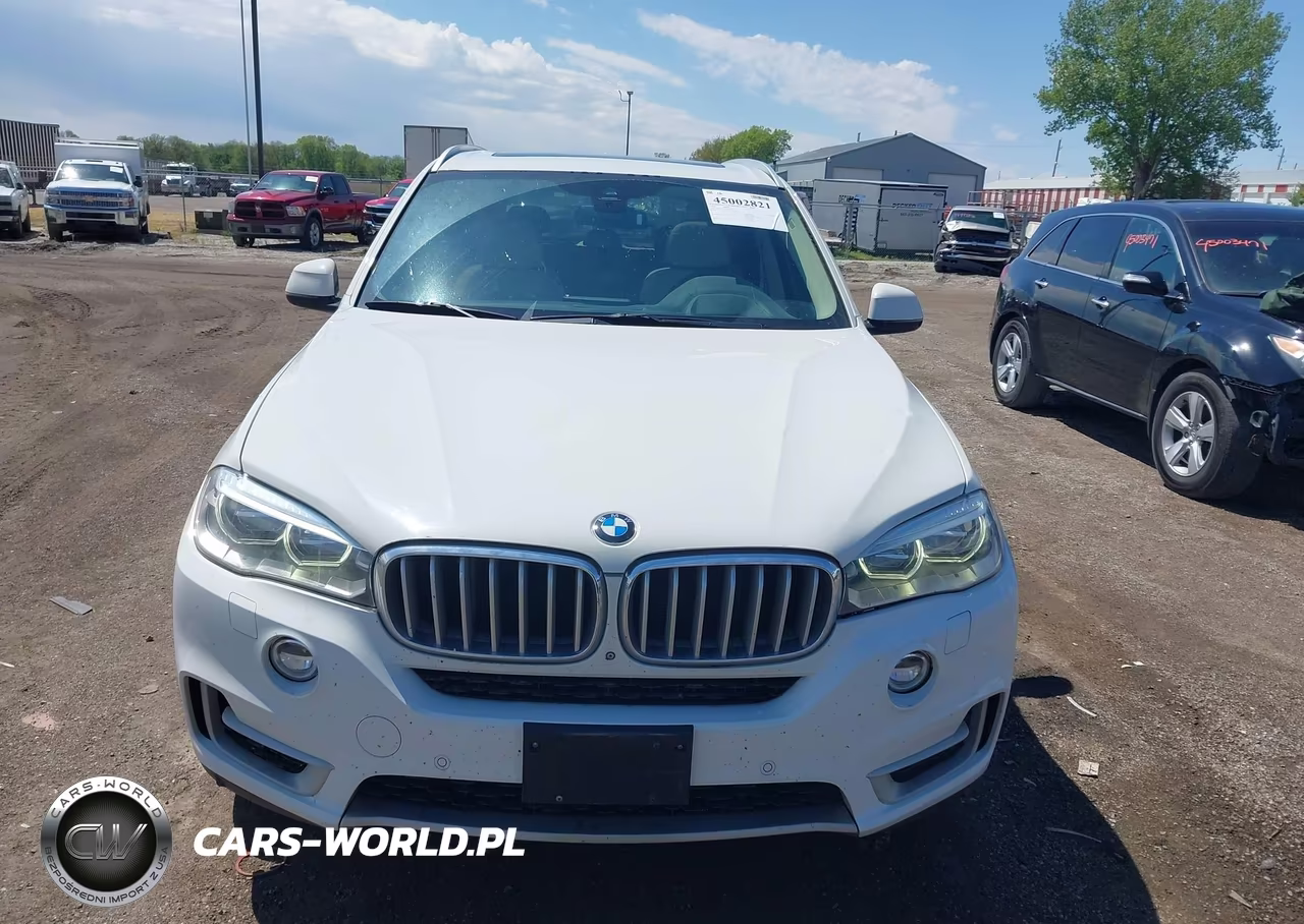 2015 BMW X5 xDrive50I VIN:5UXKR6C5XF0J78255 - 12