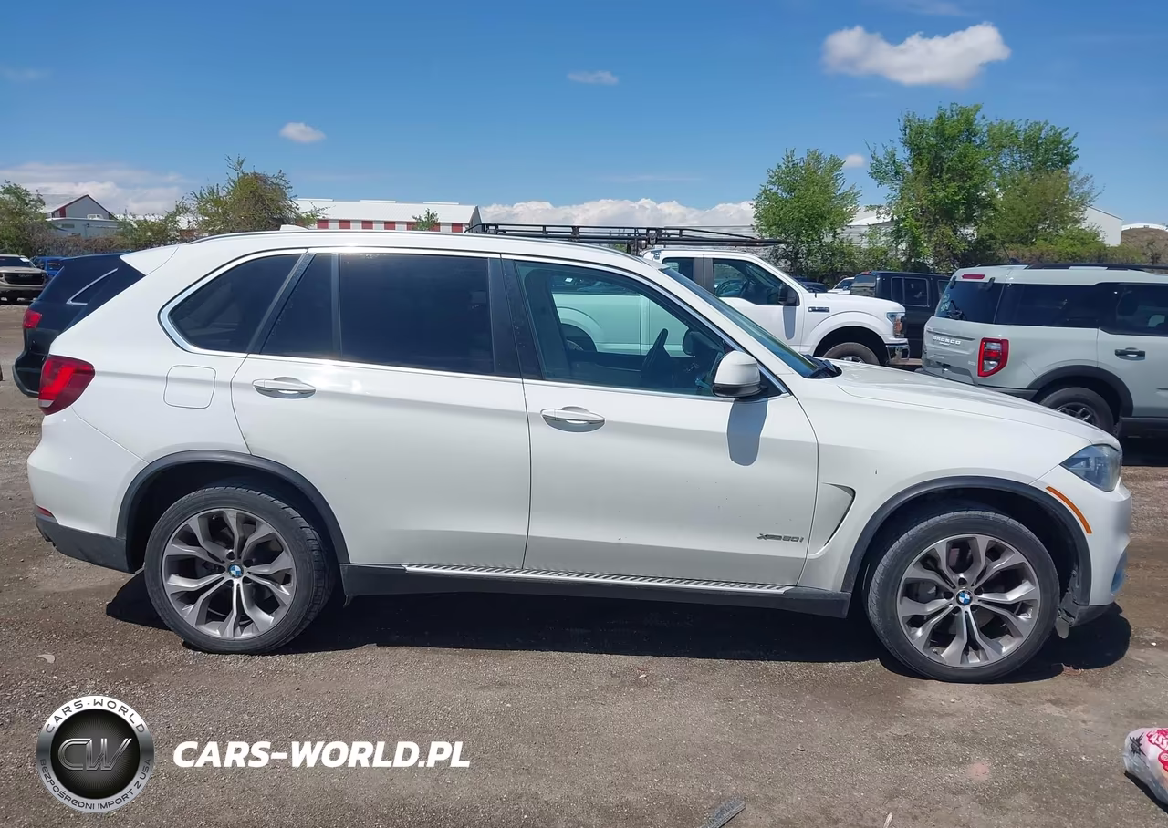 2015 BMW X5 xDrive50I VIN:5UXKR6C5XF0J78255 - 13