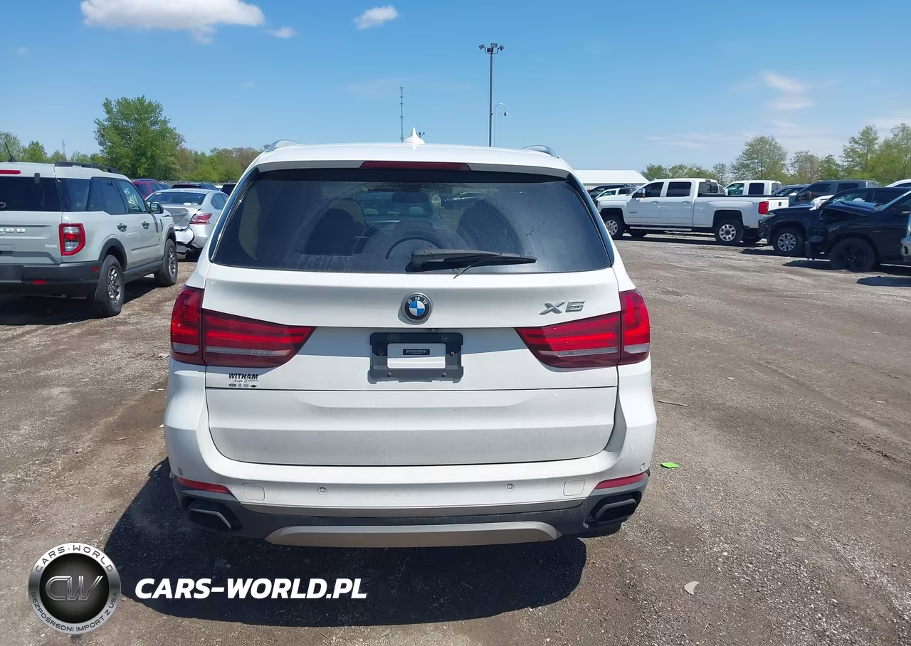 2015 BMW X5 xDrive50I VIN:5UXKR6C5XF0J78255 - 16
