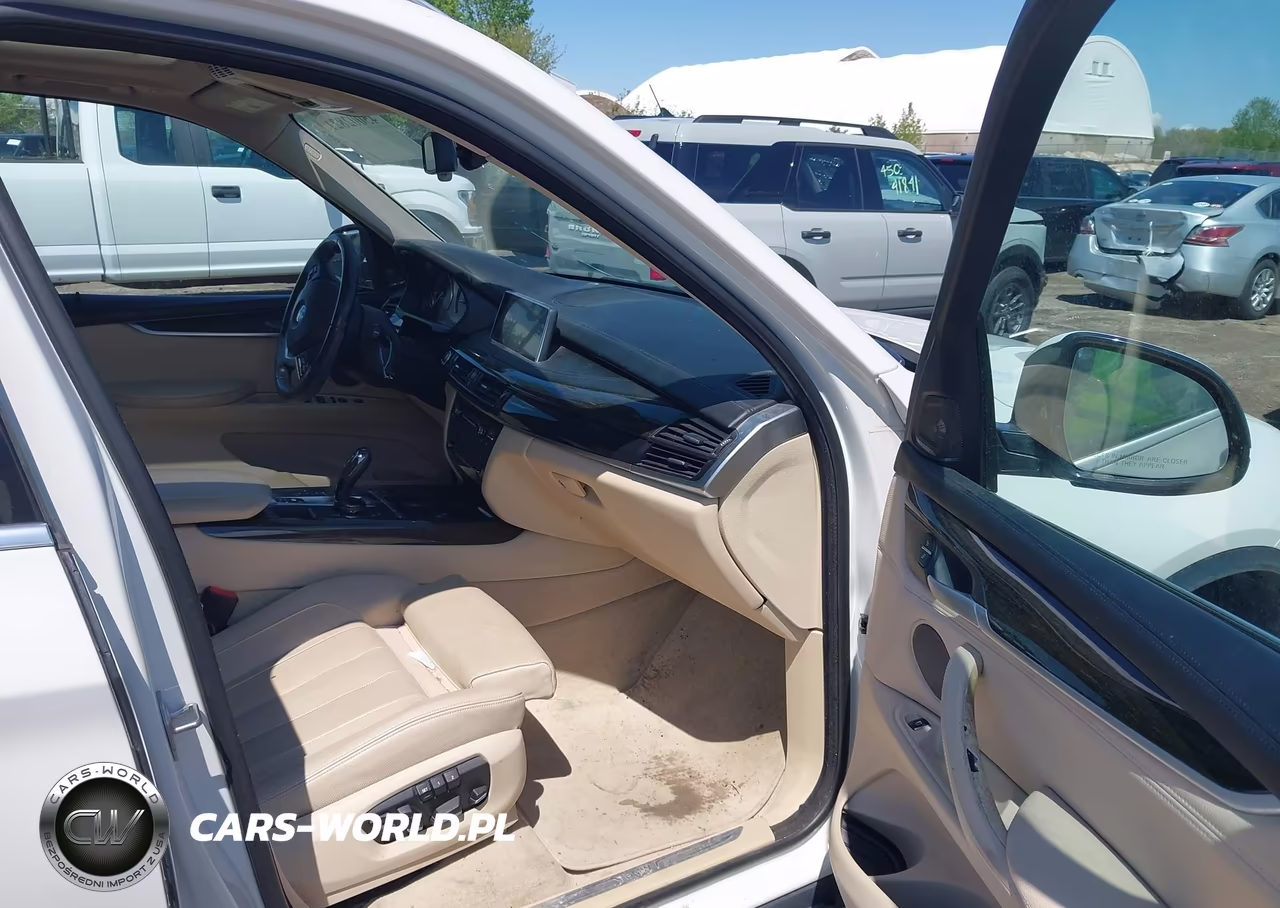 2015 BMW X5 xDrive50I VIN:5UXKR6C5XF0J78255 - 5