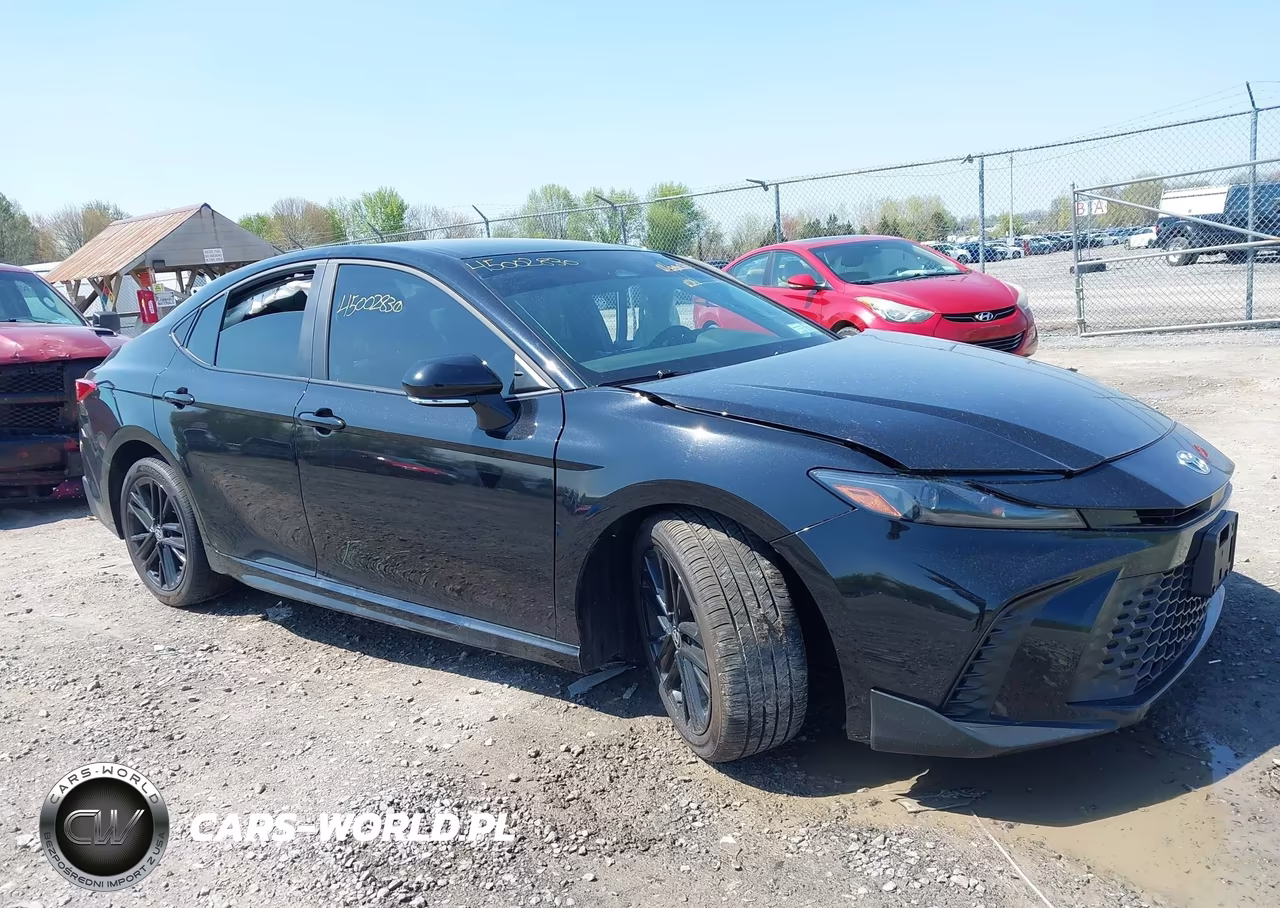2025 Toyota Camry Se – zdjęcie 1 z 17