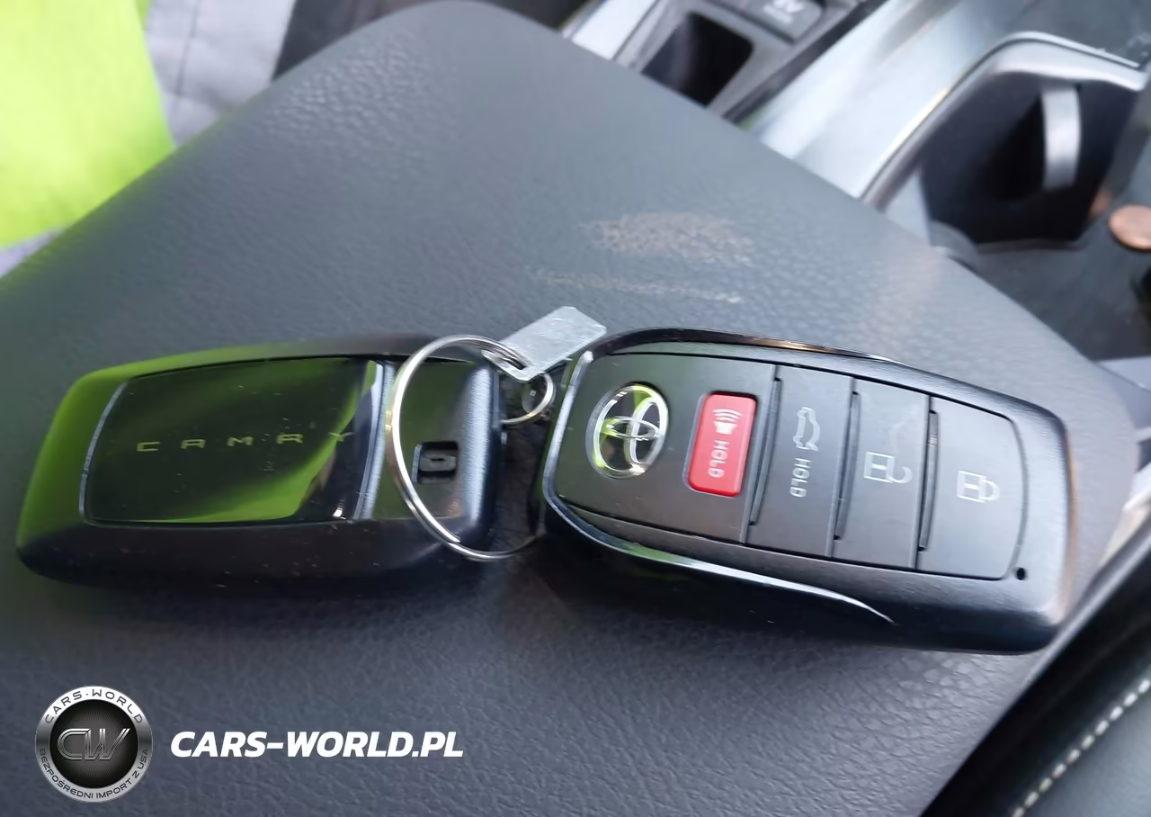 2025 Toyota Camry Se VIN:4T1DBADK0SU035366 - 11