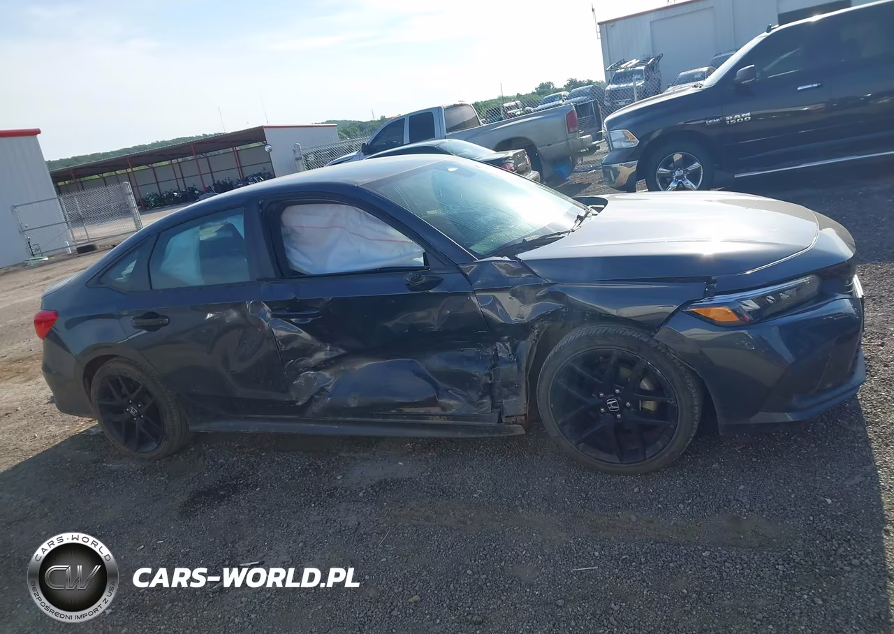 2024 Honda Civic Sport VIN:2HGFE2F58RH526011 - 13