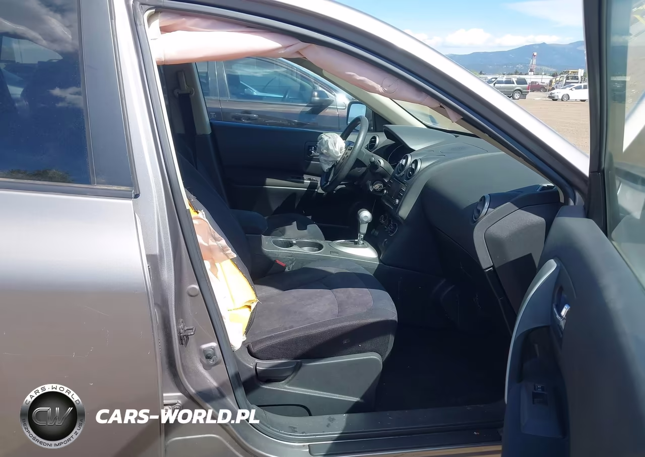 2013 Nissan Rogue S VIN:JN8AS5MV5DW630623 - 5