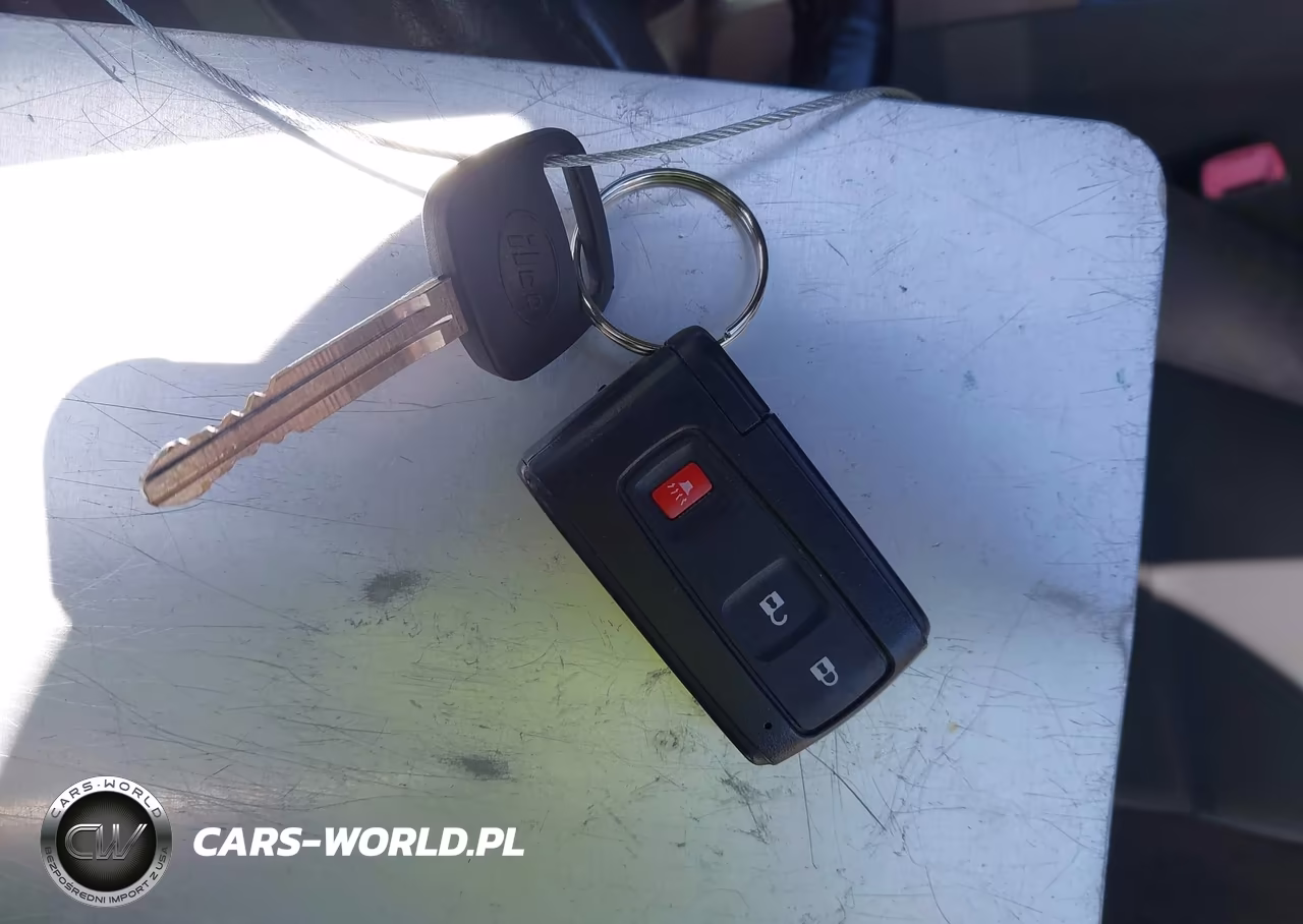 2007 Toyota Prius VIN:JTDKB20U377631134 - 11