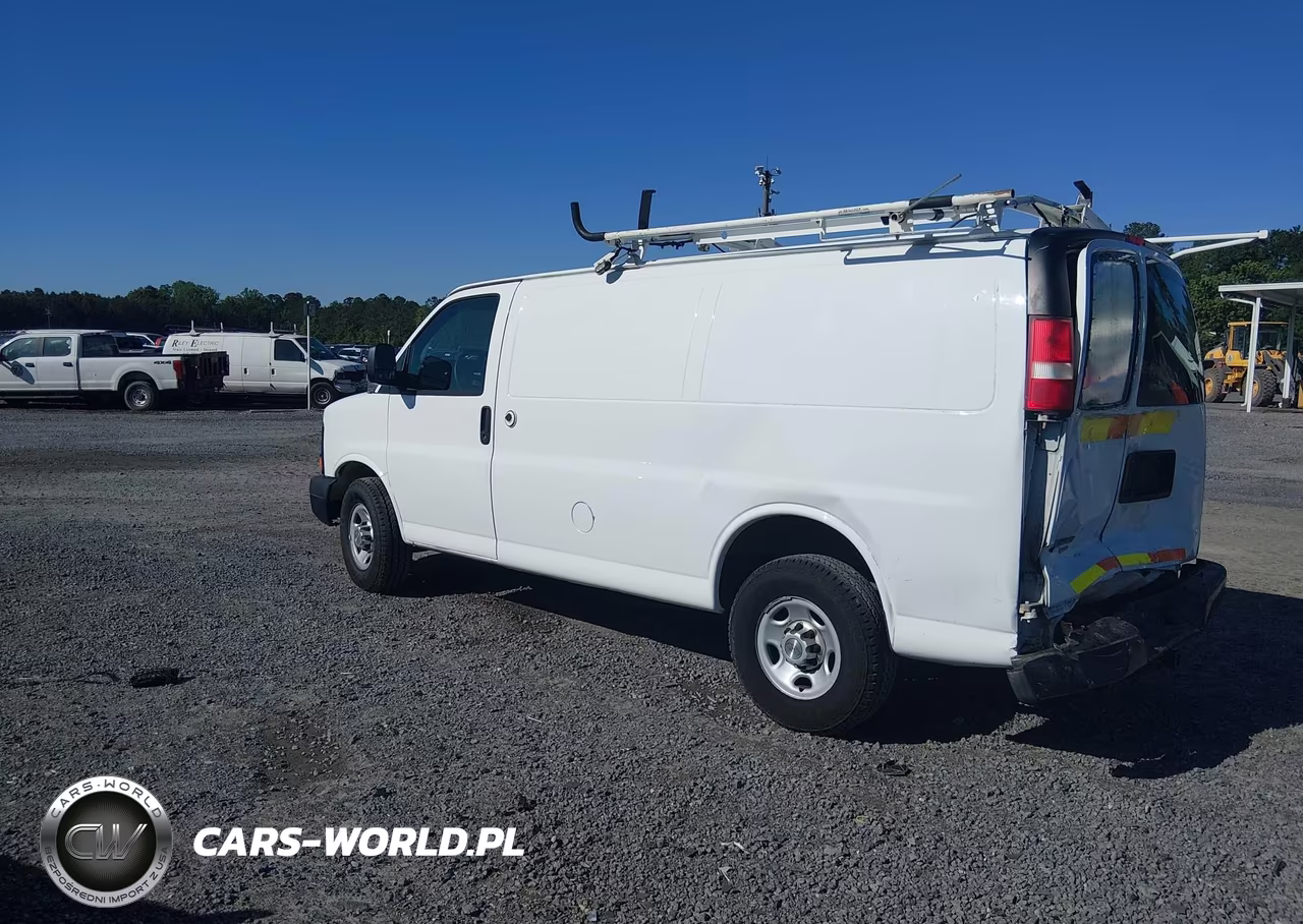 2013 Chevrolet Express 2500 Work Van VIN:1GCWGFCA7D1904120 - 3