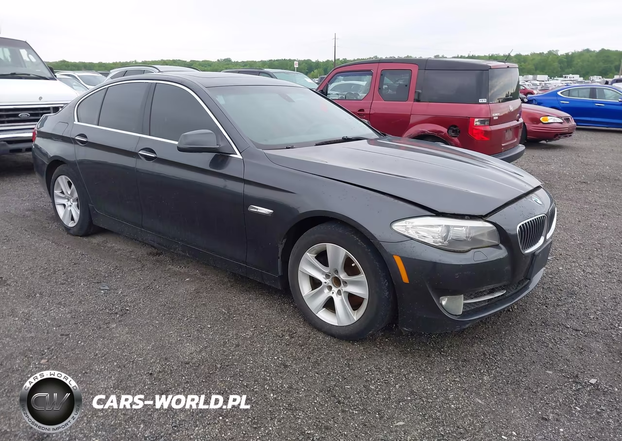 2011 BMW 528I