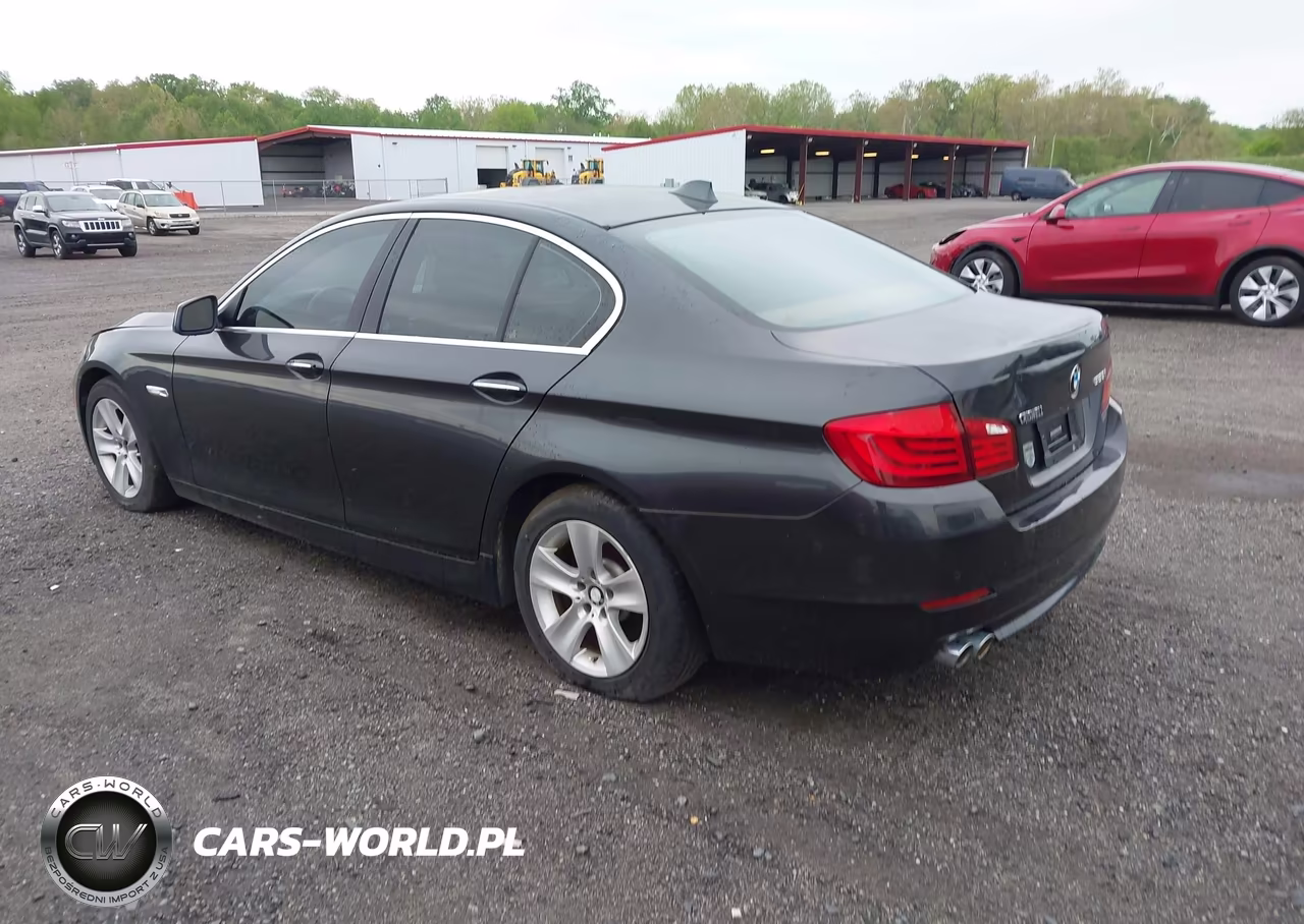 2011 BMW 528I VIN:WBAFR1C59BC746524 - 3