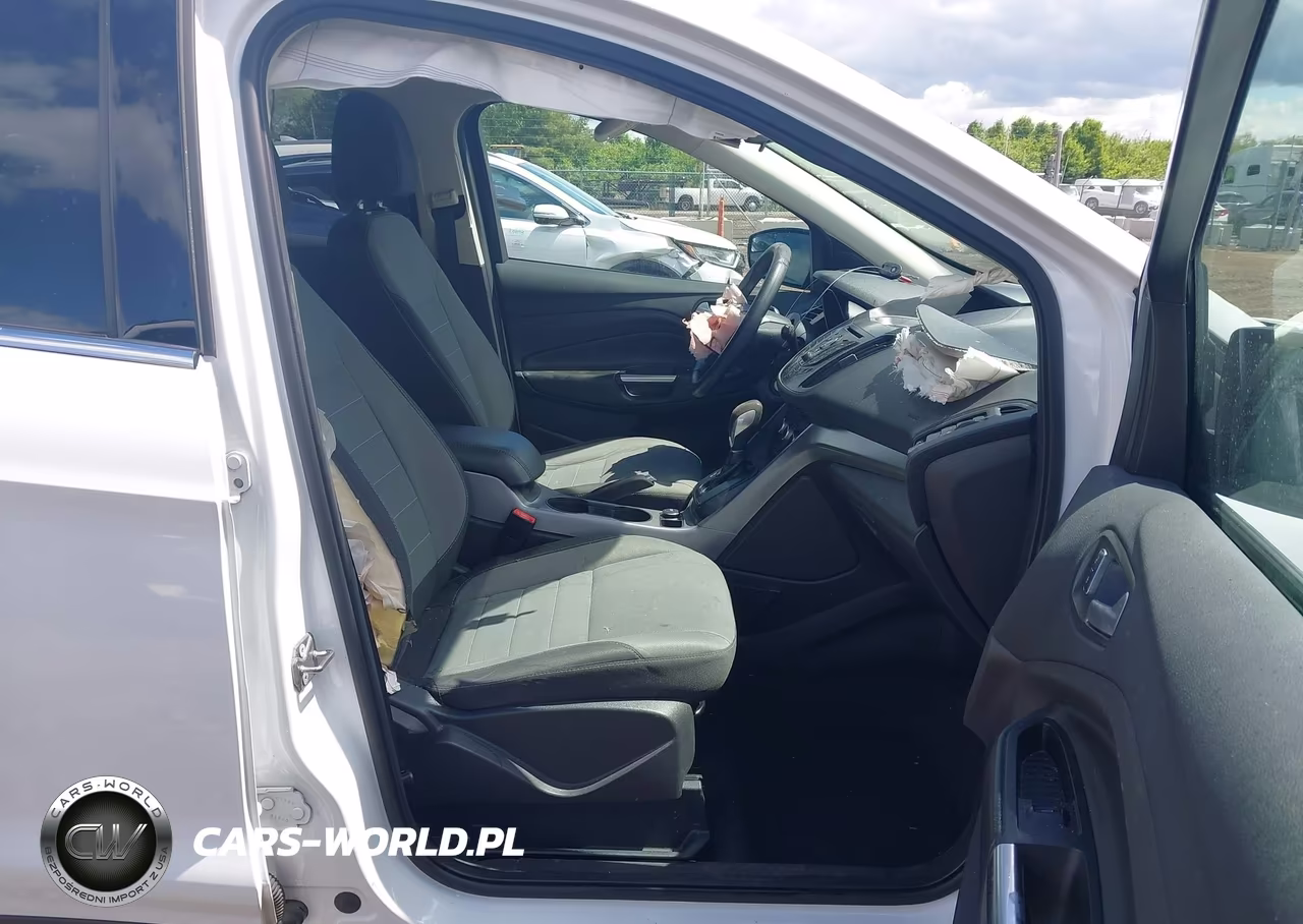 2016 Ford Escape Se VIN:1FMCU9G94GUC38765 - 5