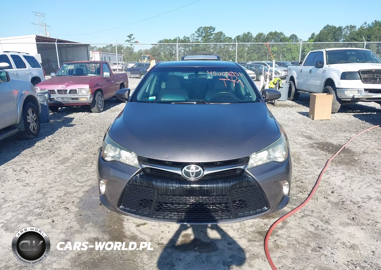 2017 Toyota Camry Se VIN:4T1BF1FK1HU633161 - 12