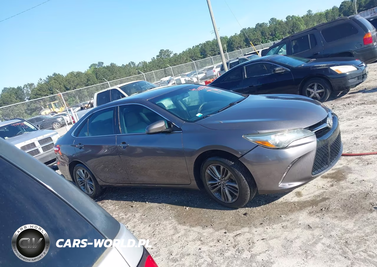 2017 Toyota Camry Se VIN:4T1BF1FK1HU633161 - 13