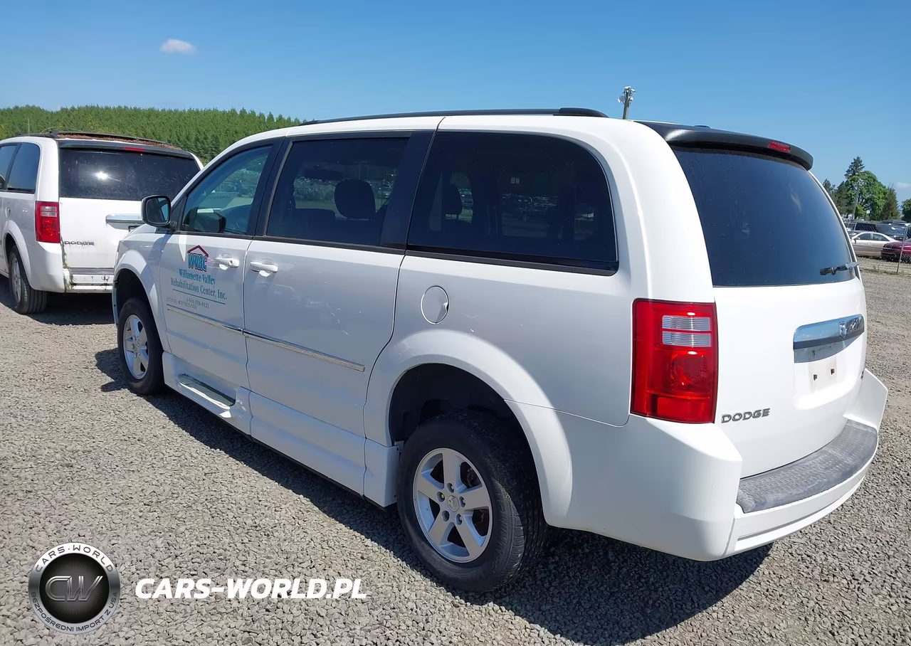 2010 Dodge Grand Caravan Sxt VIN:2D4RN5D17AR261337 - 3