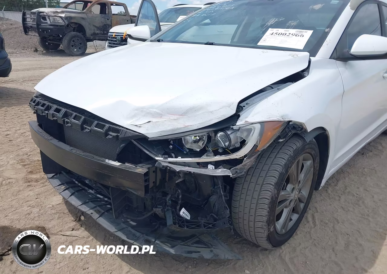 2018 Hyundai Elantra Sel VIN:5NPD84LF5JH303023 - 6