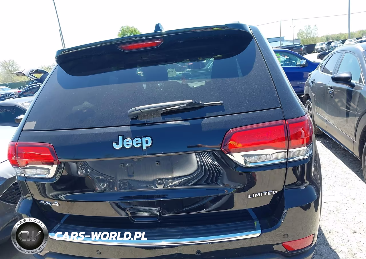 2020 Jeep Grand Cherokee Limited 4X4 VIN:1C4RJFBG9LC386597 - 16