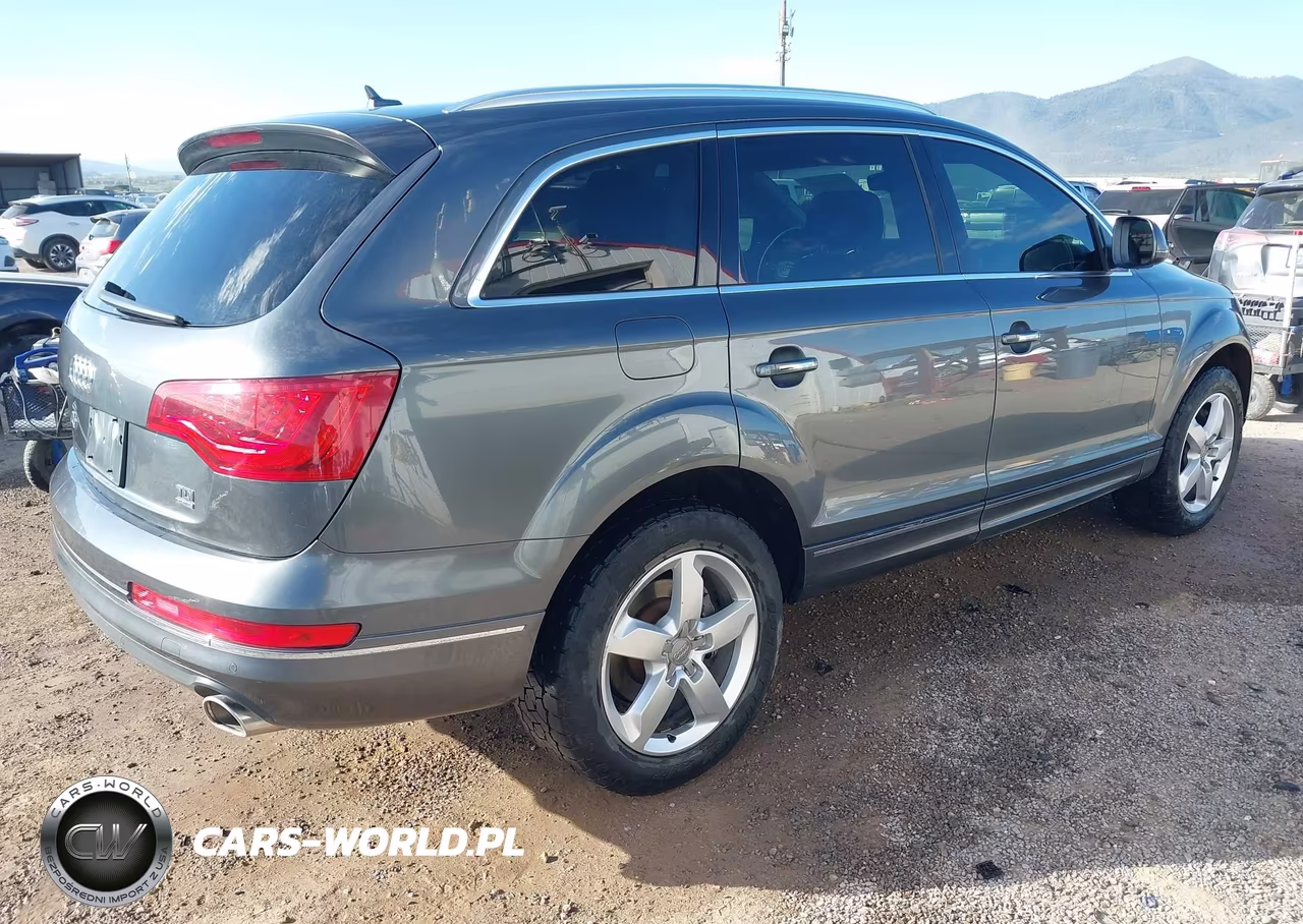 2013 Audi Q7 3.0 Tdi Premium VIN:WA1CMAFE5DD016505 - 4