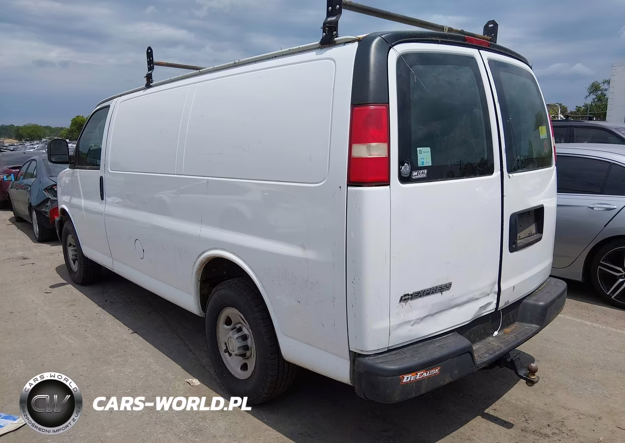 2009 Chevrolet Express 2500 Work Van VIN:1GCGG25C291128496 - 3