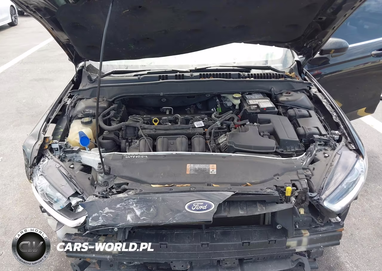 2016 Ford Fusion S VIN:3FA6P0G74GR337974 - 10