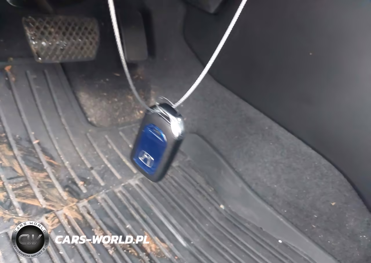 2022 Honda Insight Touring VIN:19XZE4F93NE011644 - 11