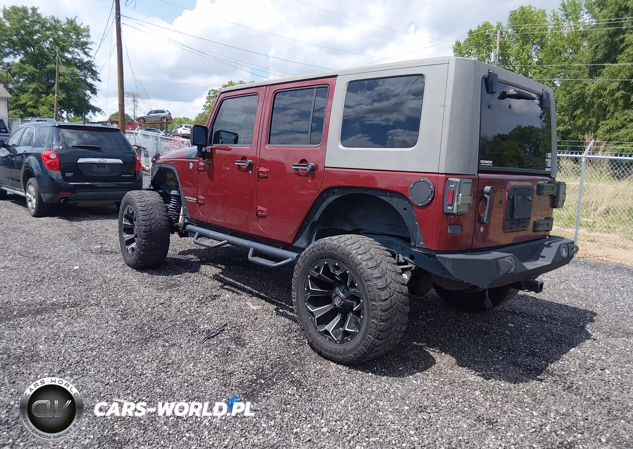 2008 Jeep Wrangler Unlimited Sahara VIN:1J8GA591X8L543198 - 3