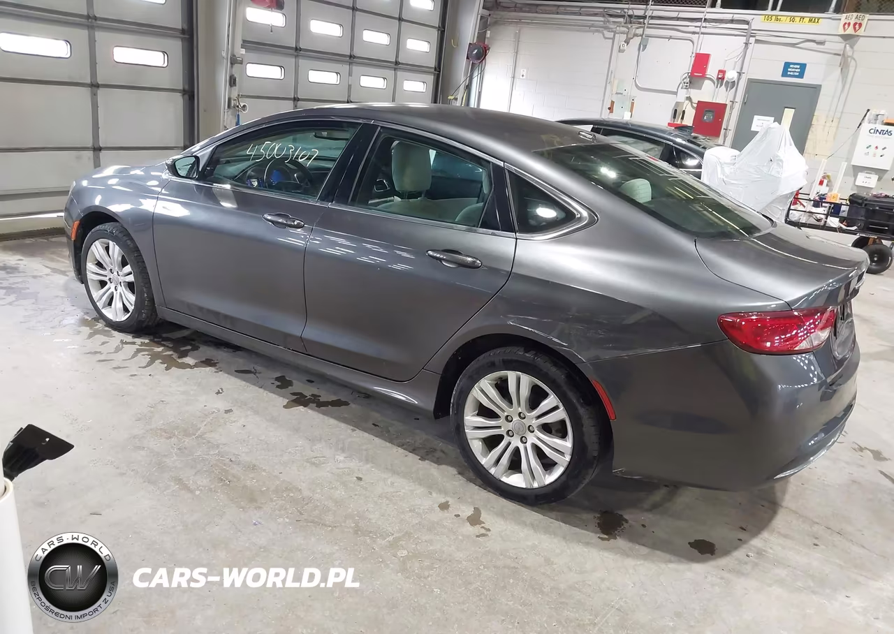 2015 Chrysler 200 Limited VIN:1C3CCCAB0FN707234 - 3