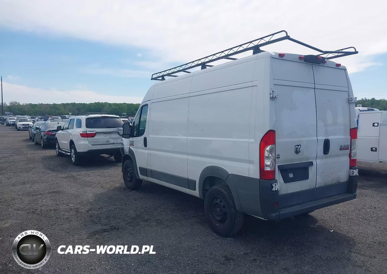 2018 Ram Promaster 2500 High Roof 136 Wb VIN:3C6TRVCG8JE138815 - 3