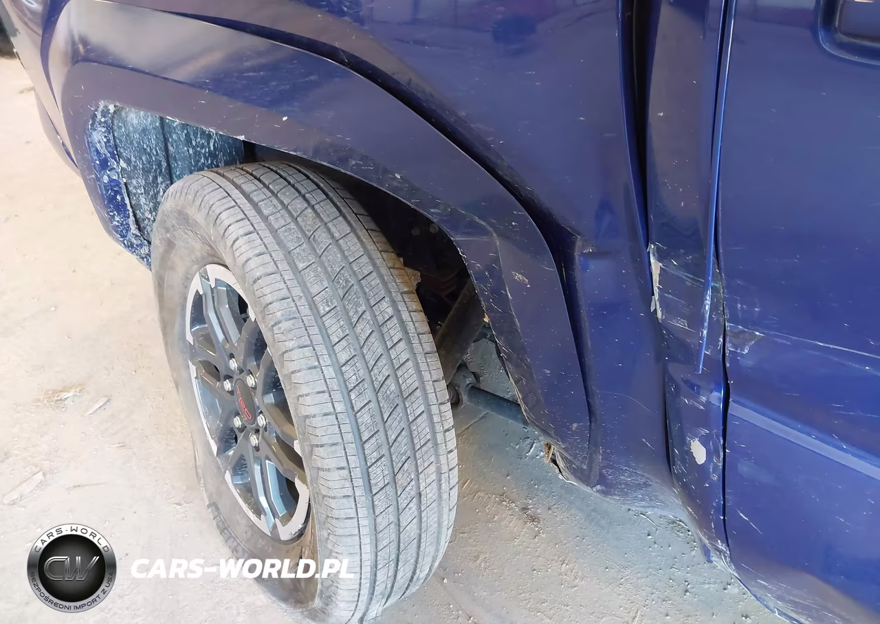 2025 Toyota Tacoma Trd Sport VIN:3TMLB5JN3SM153695 - 17