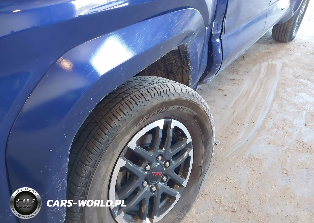 2025 Toyota Tacoma Trd Sport VIN:3TMLB5JN3SM153695 - 18