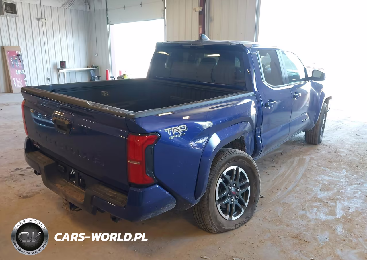 2025 Toyota Tacoma Trd Sport VIN:3TMLB5JN3SM153695 - 4