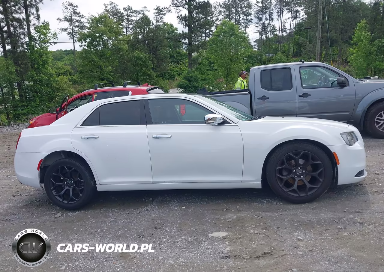 2016 Chrysler 300 Limited VIN:2C3CCAAG1GH207934 - 12