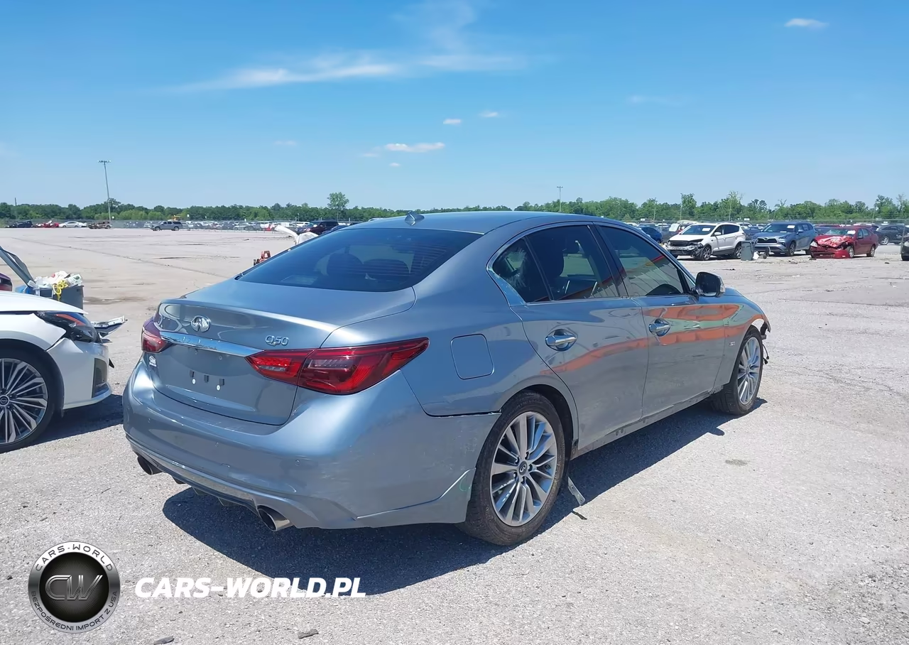 2018 Infiniti Q50 3.0T Luxe VIN:JN1EV7AP9JM359128 - 4