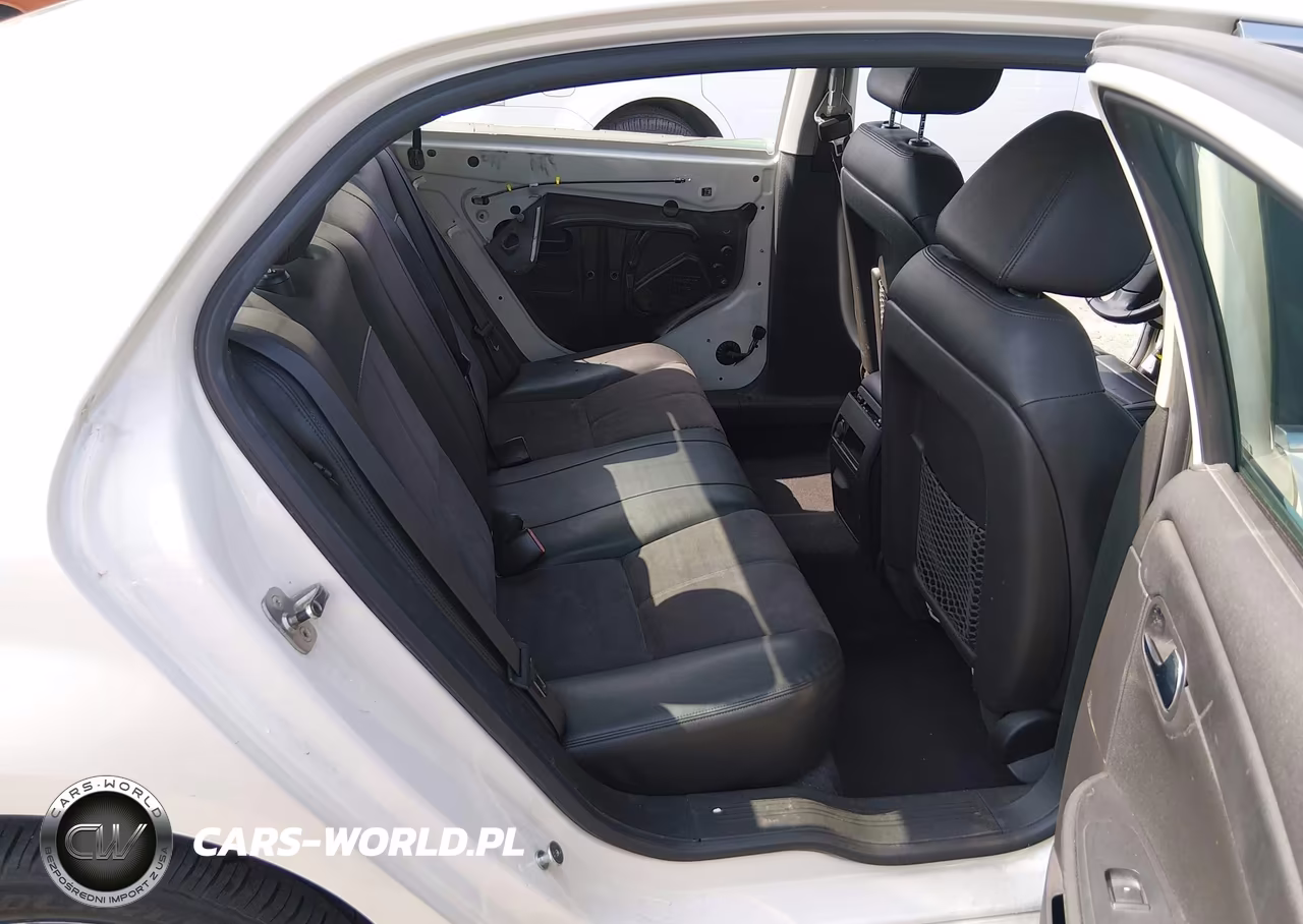 2011 Chevrolet Malibu 2Lt VIN:1G1ZD5E10BF270638 - 8