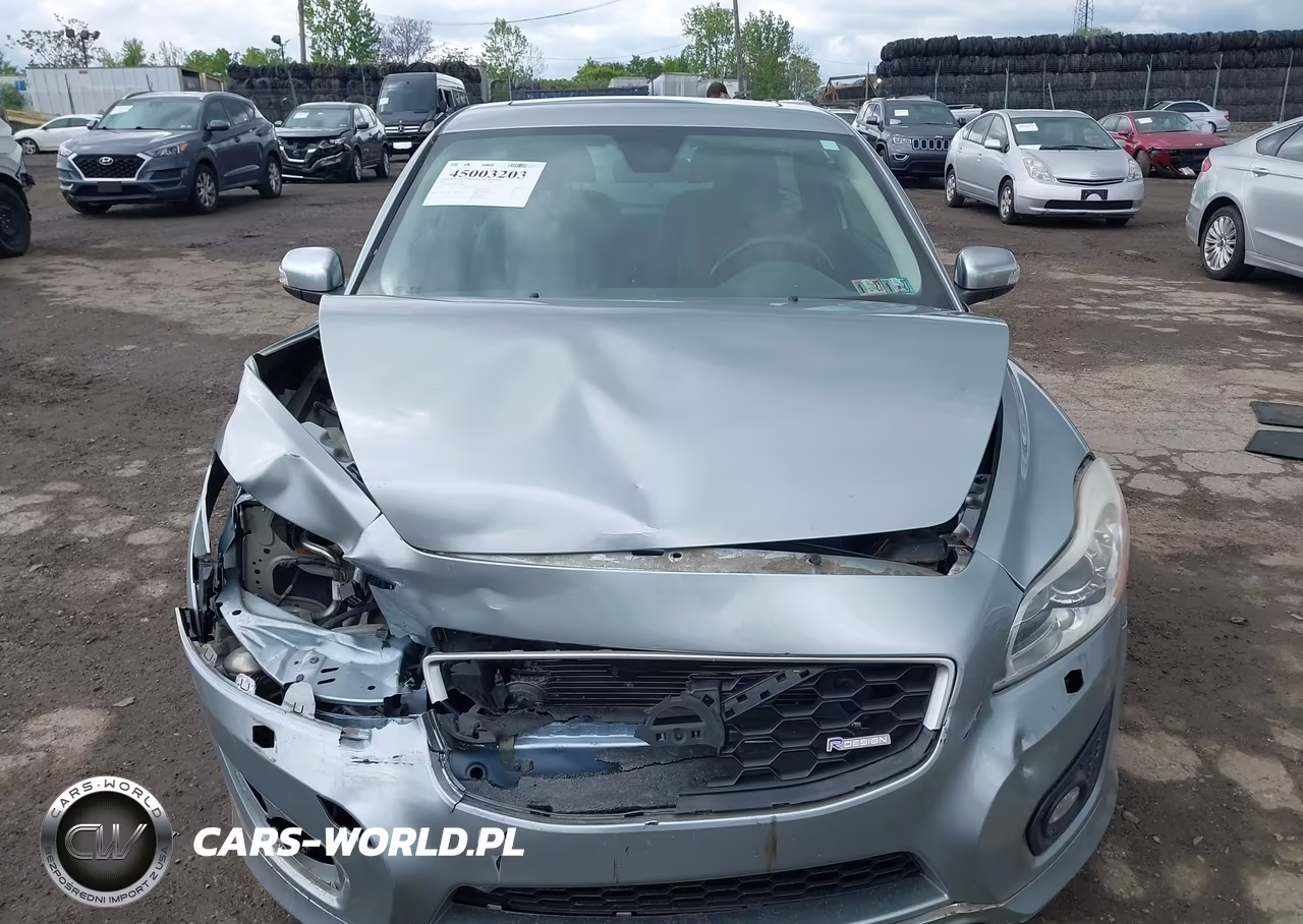 2012 Volvo C30 T5 Premier Plus VIN:YV1672MK8C2269489 - 12