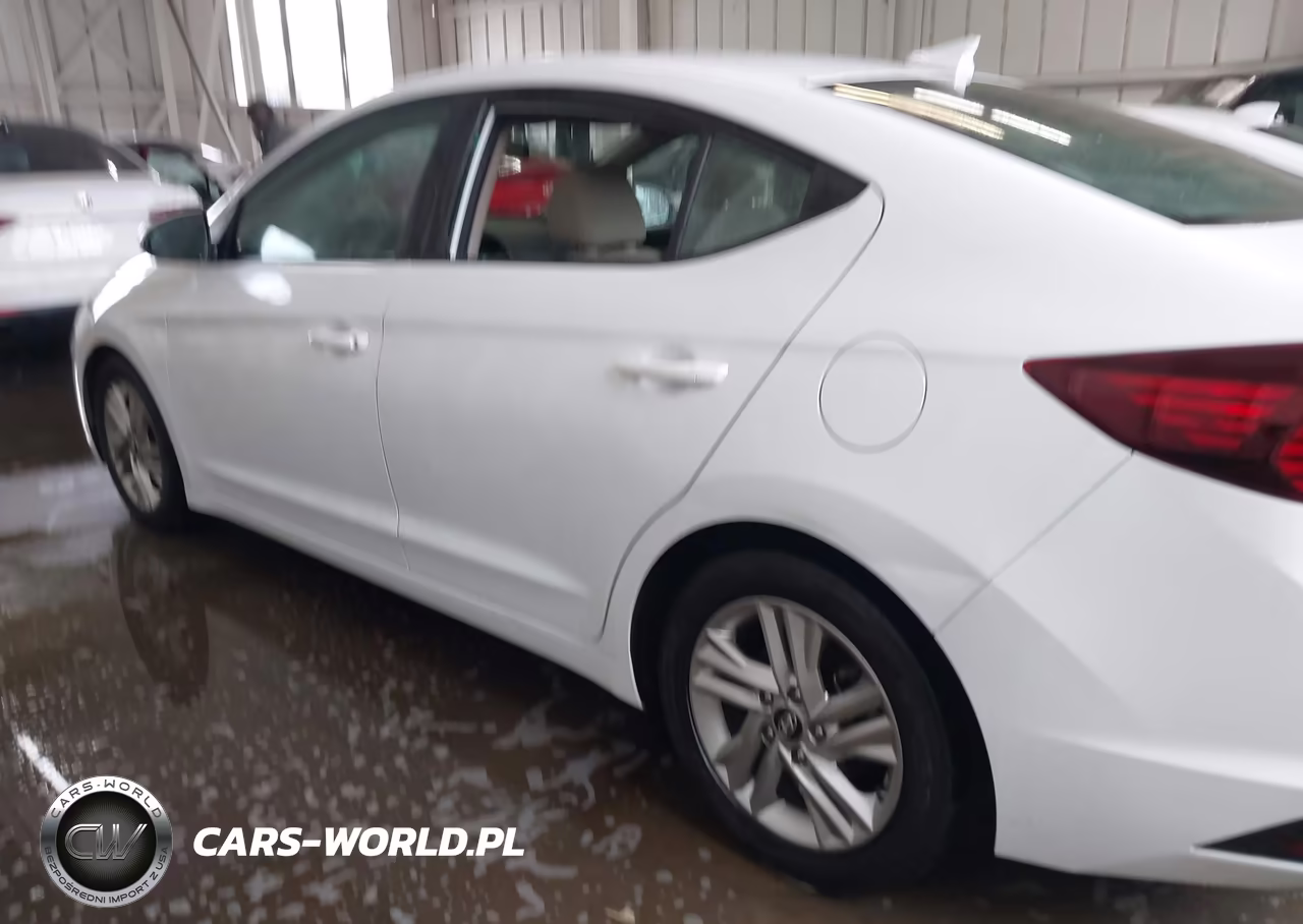 2019 Hyundai Elantra Sel VIN:5NPD84LF1KH423614 - 13